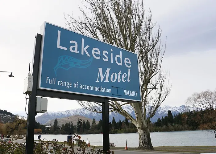 Lakeside Motel