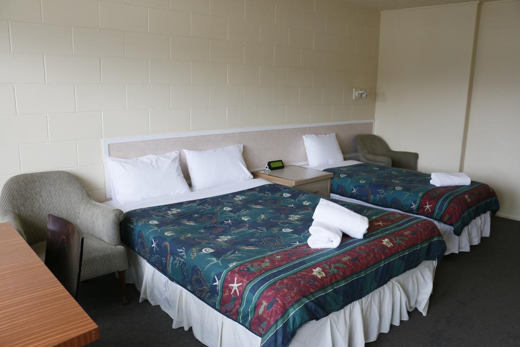 Motel Lakeside 3*